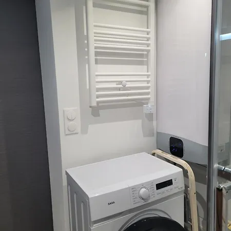 Maison Dans Une Impasse Aux Portes De Paris 펜션 *