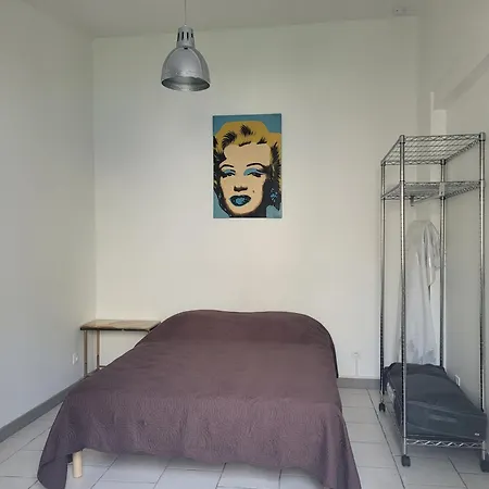 Maison Dans Une Impasse Aux Portes De Paris 펜션 봉디